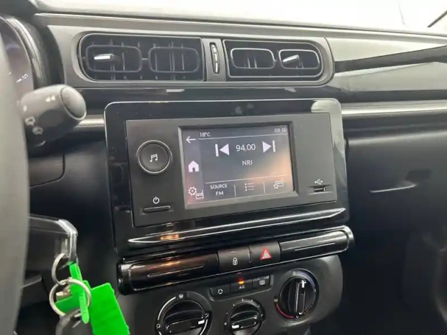 Citroën C3 puretech 83 s&amp;s bvm5 — photo 22