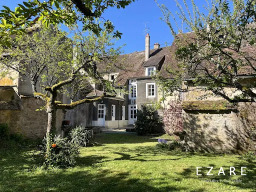 Maison 7 pièces 266 m²