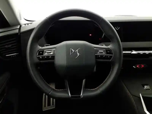 Ds Ds 4 hybride e-tense 225 eat8 performance line+ — photo 12