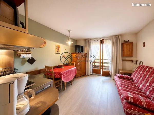 Studio 1 pièce 20 m²
