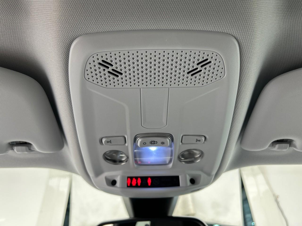 Peugeot 2008 bluehdi 130 s&s eat8 allure — photo 33