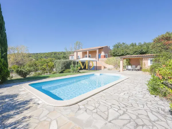 Maison 8 pièces 200 m²