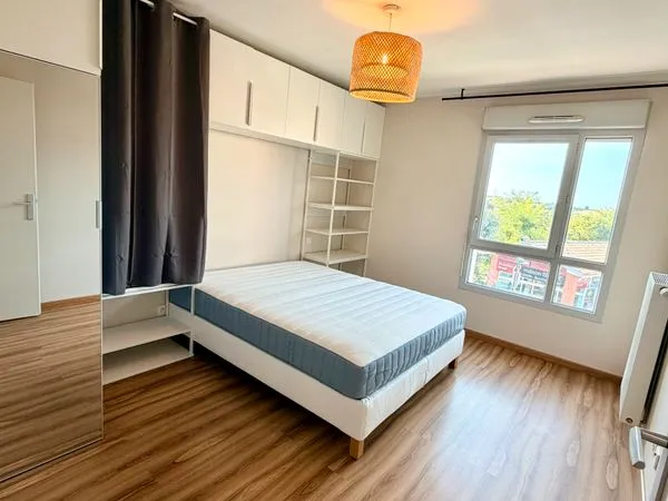 T2 MEUBLÉ 44 m² - Hyper centre Quint-Fonsegrives - Parking securisé - Balcon