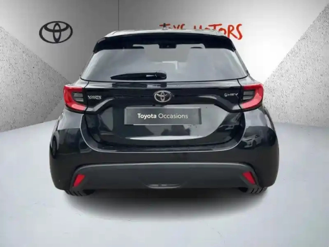 Toyota Yaris hybride 116h design — photo 4