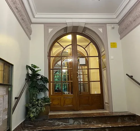 Loue studio meublé