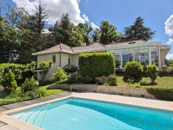 Maison 5 pièces 130 m²