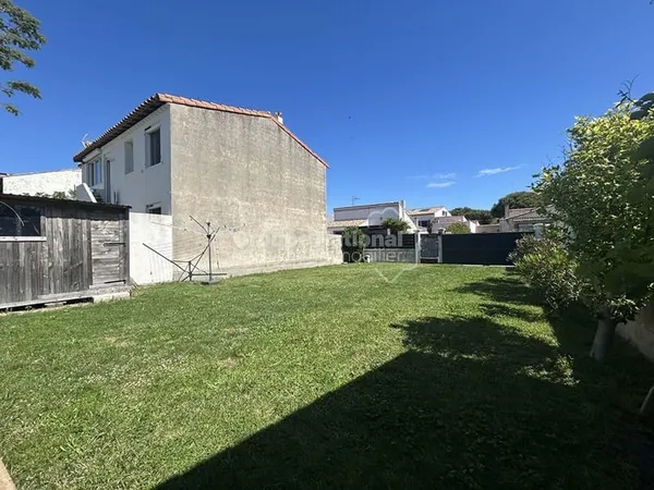 Terrain Saintes Maries De La Mer 157 m2