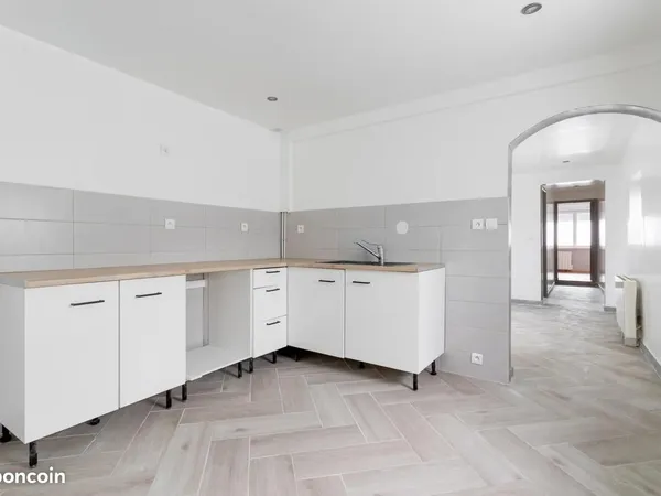 Maison 7 pièces 110 m²