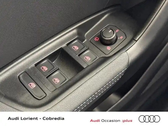Audi A1 sportback 25 tfsi 95ch design s tronic 7 — photo 9