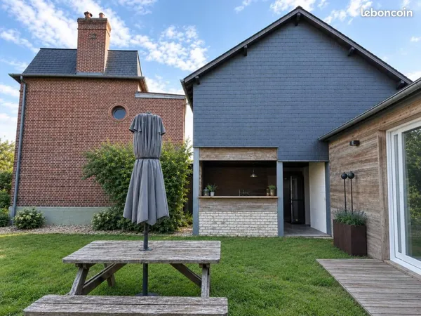 Propriété 7 pièces 194 m²