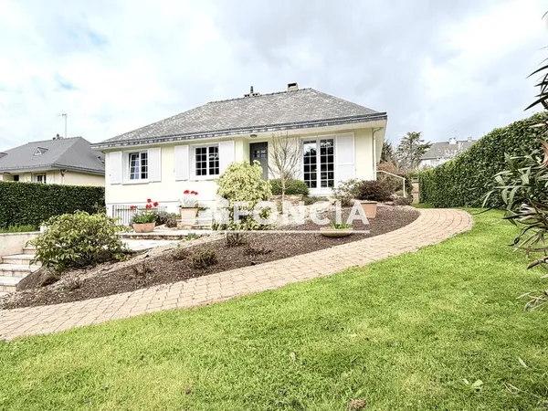 Maison 3 chambres - 115 M2 - Grand garage