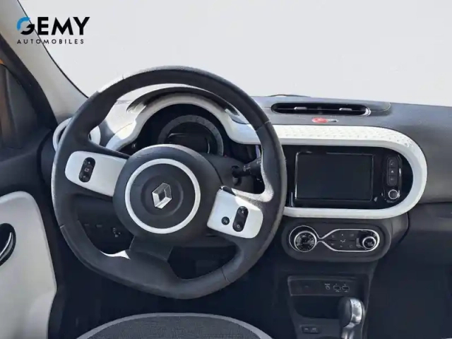 Renault Twingo iii e-tech — photo 8