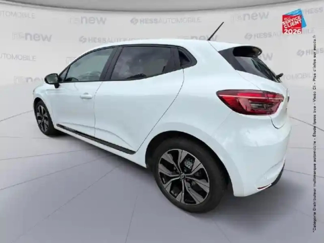 Renault Clio 1.0 tce 90ch evolution — photo 8