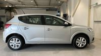 Dacia Sandero 1.0 TCe 90ch Confort -22 — photo 4