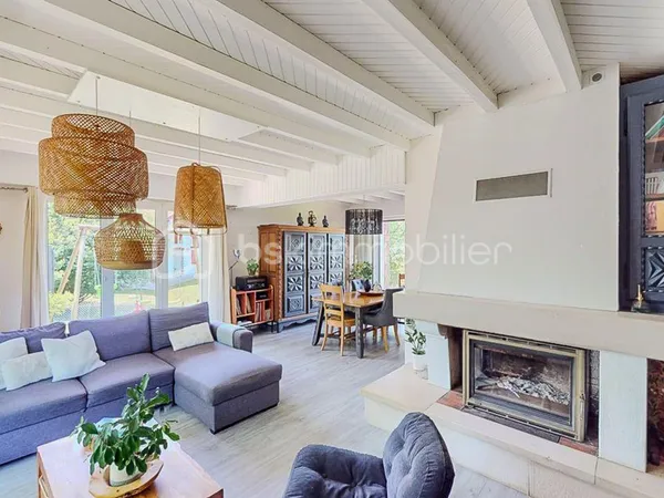 Maison 4 pièces 141 m²