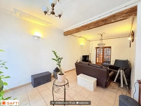 À vendre - Maison semi-individuelle avec 3 chambres et jardin garage en location