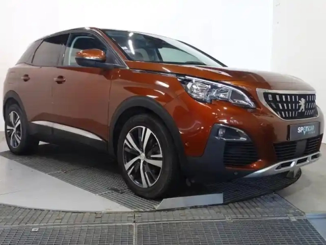 Peugeot 3008 1.2 puretech 130ch allure s&amp;s — photo 2