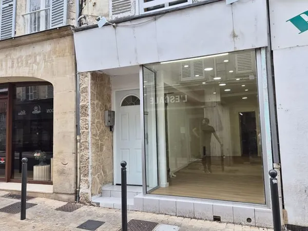Local commercial 27 m²
