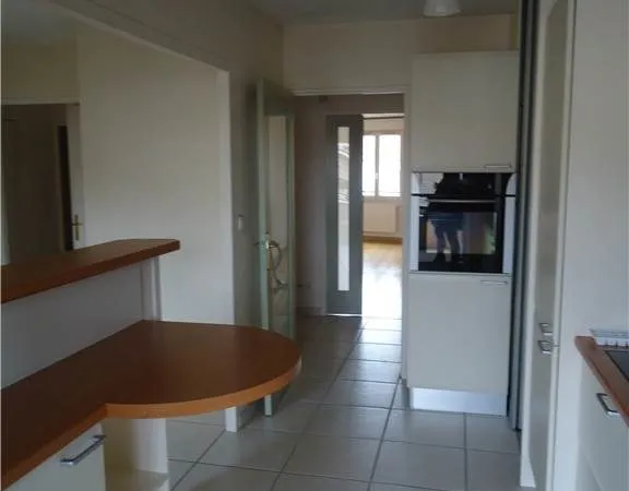 Appartement 3 pièces 82 m²