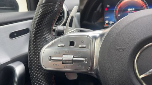Mercedes Classe A 200 1.3 Ti 163 7G-DCT - AMG Line – 2020 – 72077 km – Essence – Boîte Automatique — photo 7