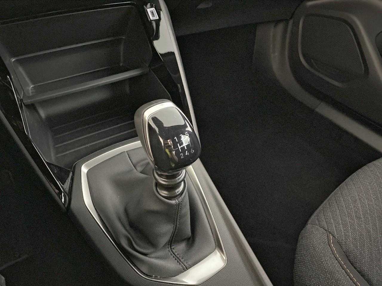 Peugeot 2008 100 s&s bvm6 style — photo 15