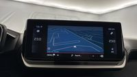 Peugeot 2008 1.2 PureTech 130ch S&S GT EAT8 — photo 18