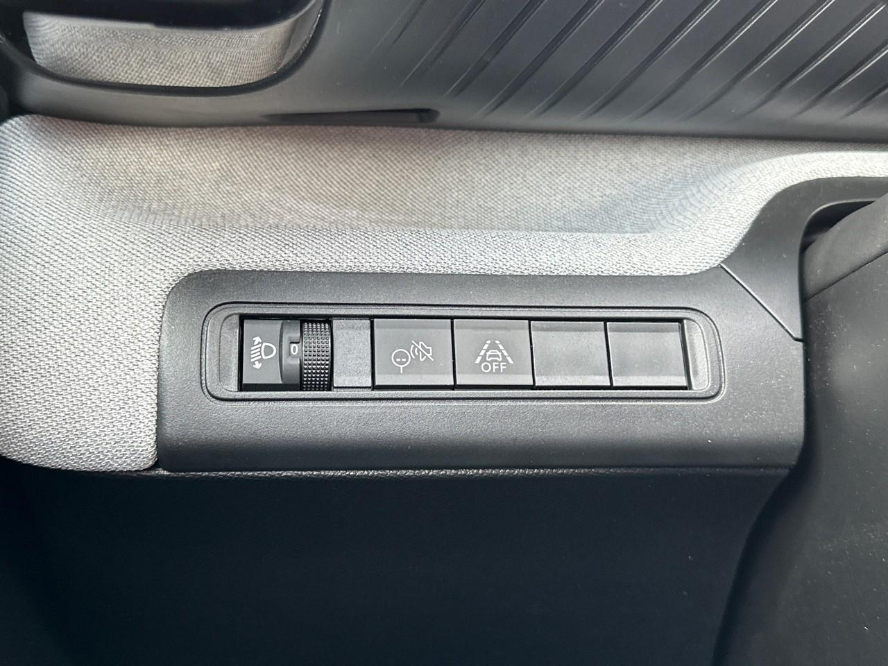 Citroën C3 Aircross hybride 145 ch aut plus — photo 16