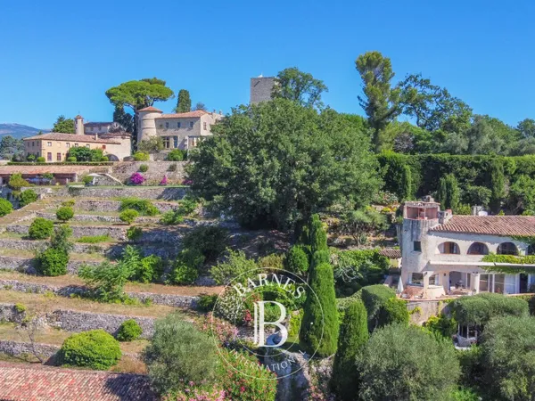 Prestigieux Domaine privé de Castellaras proche de Valbonne et Mougins