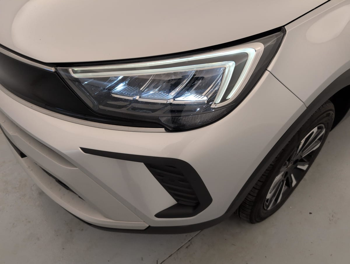 Opel Crossland — photo 20
