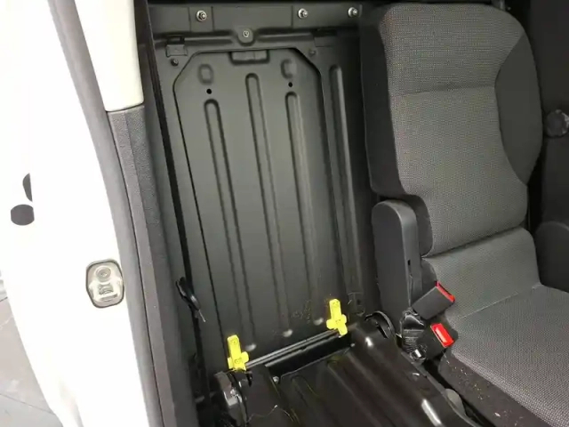 Peugeot Partner fourgon standard 1000 kg bluehdi 100 s&amp;s bvm5 — photo 54