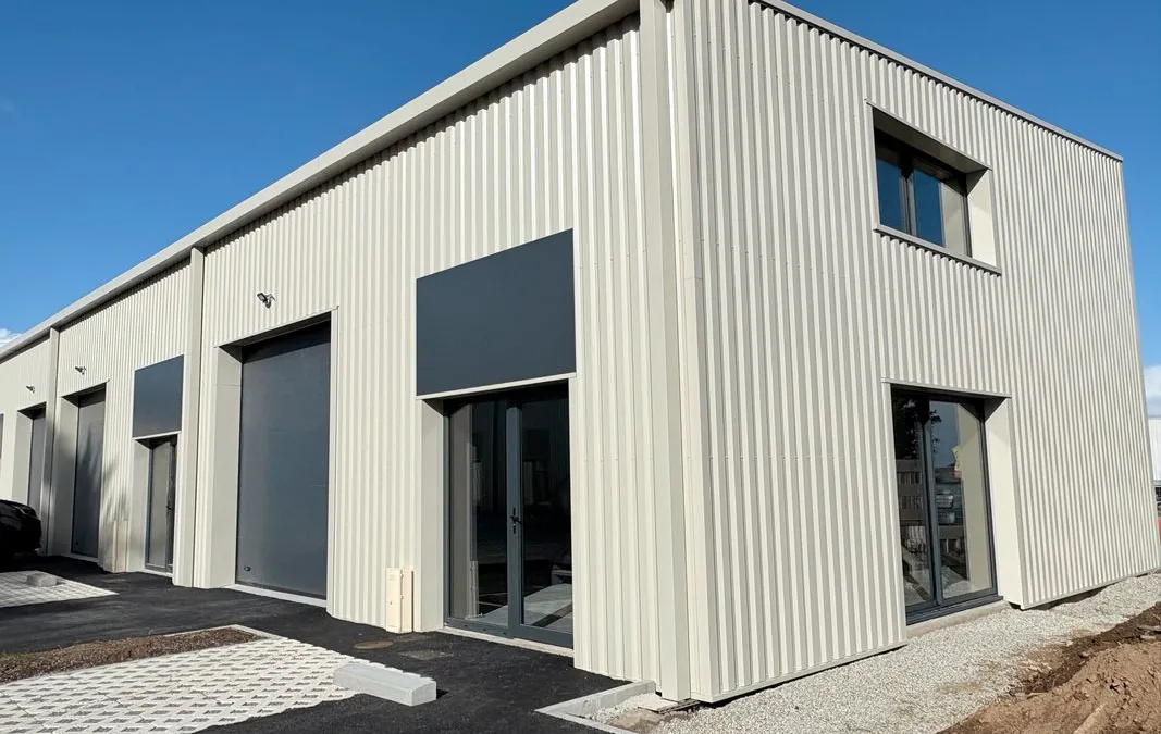 Photo 1