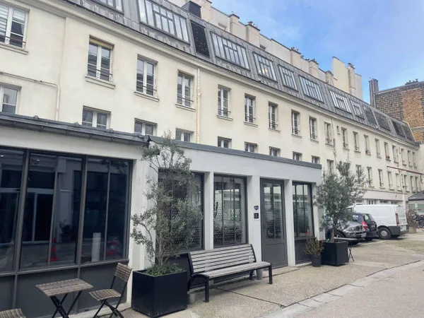 Bureaux 386 m²