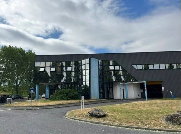 Local d'activité 5807 m²