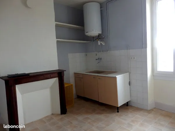 Appartemen t2 au 2eme etage