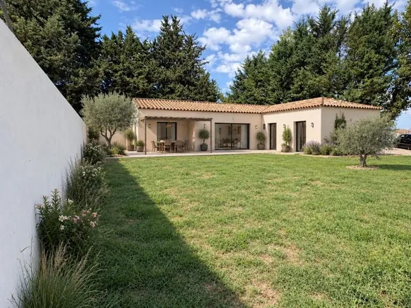 BEAU TERRAIN CONSTRUCTIBLE