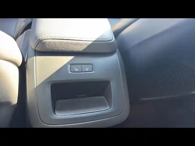 Volvo Xc60 t6 hybride rechargeable 253 + 145ch black edition geartronic 8 awd — photo 9
