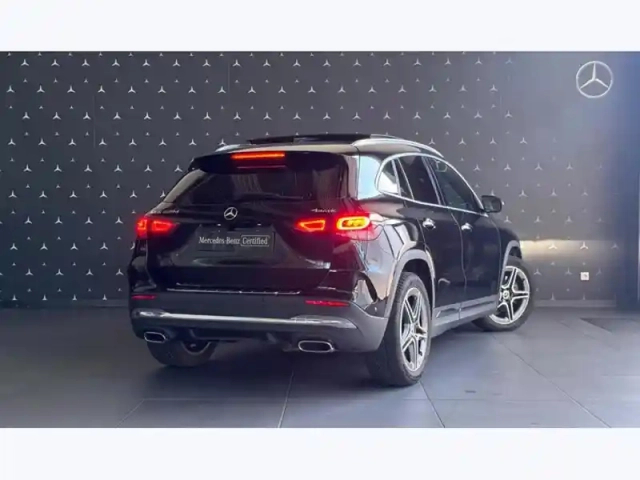 Mercedes Gla 220 d 4matic amg line — photo 29