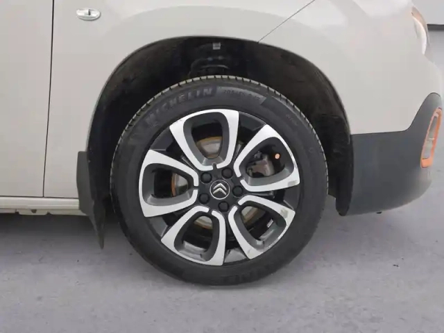 Citroën Berlingo taille m bluehdi 130 s&amp;s bvm6 — photo 23
