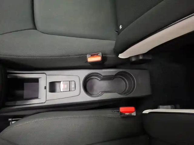 Renault Zoé zoe r110 — photo 33