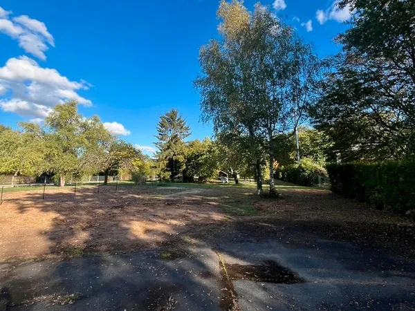 Terrain à bâtir à Veigné (37250) - 1500 m²