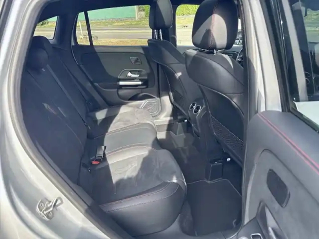 Mercedes Gla 220 d 8g-dct 4matic — photo 52