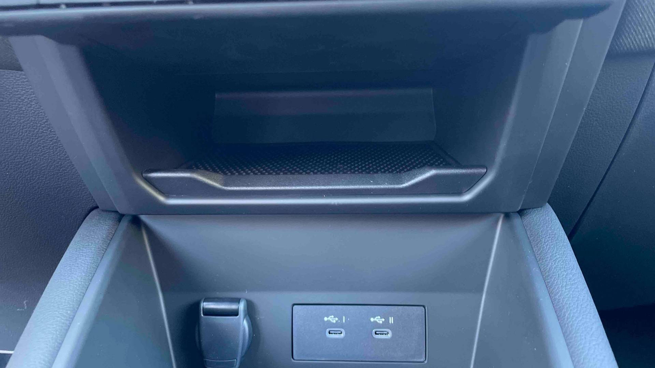 Renault Captur E-Tech full hybrid 160 ch — photo 33