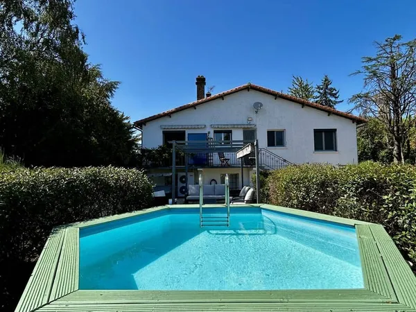 Maison 6 pièces 149 m²