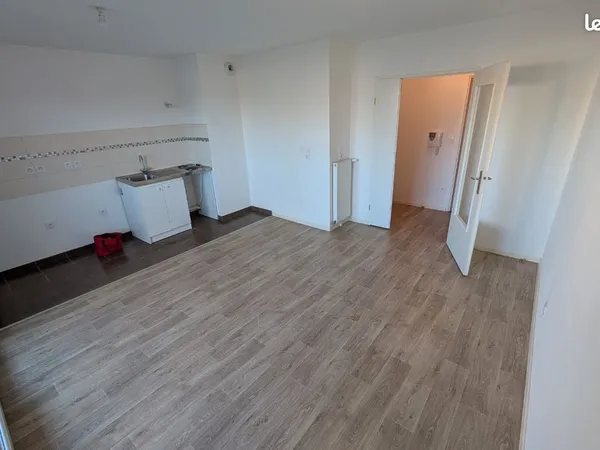 Studio ermont centre ville