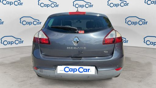 Renault Megane 1.2 TCe 115 - Limited – 2015 – 104500 km – Essence – Boîte Manuelle — photo 8