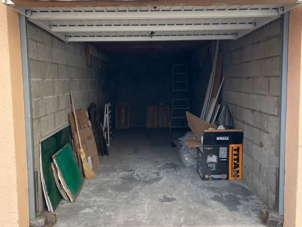 Location garage fermé st Cyprien