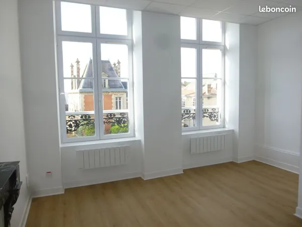 Appartement F4 REFAIT A NEUF à AVIZE 107 avenue Jean Jaurès