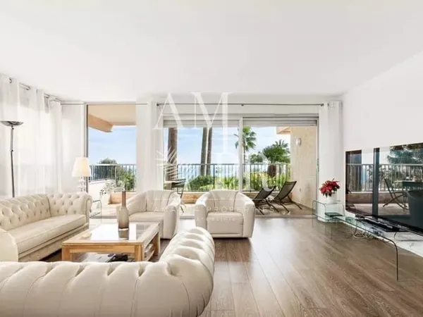 APPARTEMENT 4 PIECES, 181 M² VUE MER, 3 CHAMBRES, TERRASSES, 2 CAVES, 2 PARKINGS