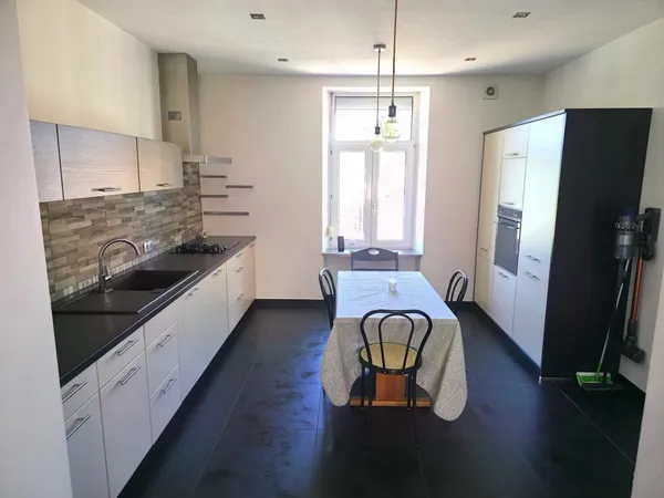 Maison 5 pièces 138 m²