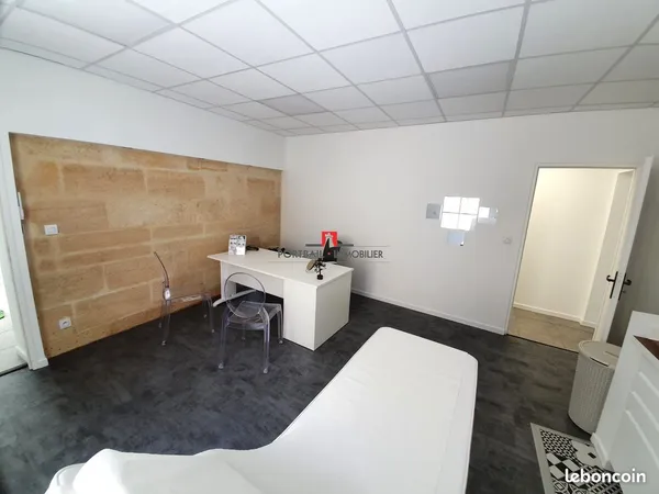 Bureaux 20 m² Cavignac
